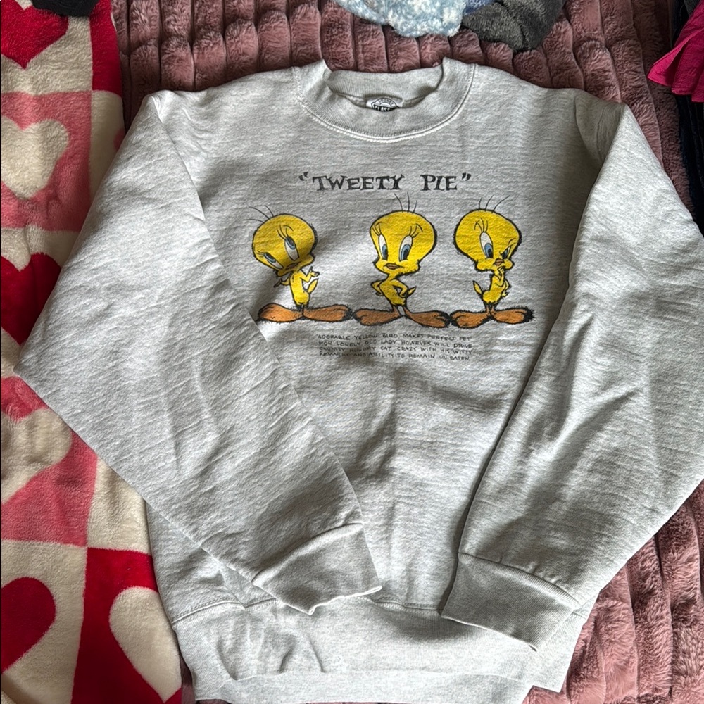 Vintage Tweety Pie Gray Crewneck Sweater